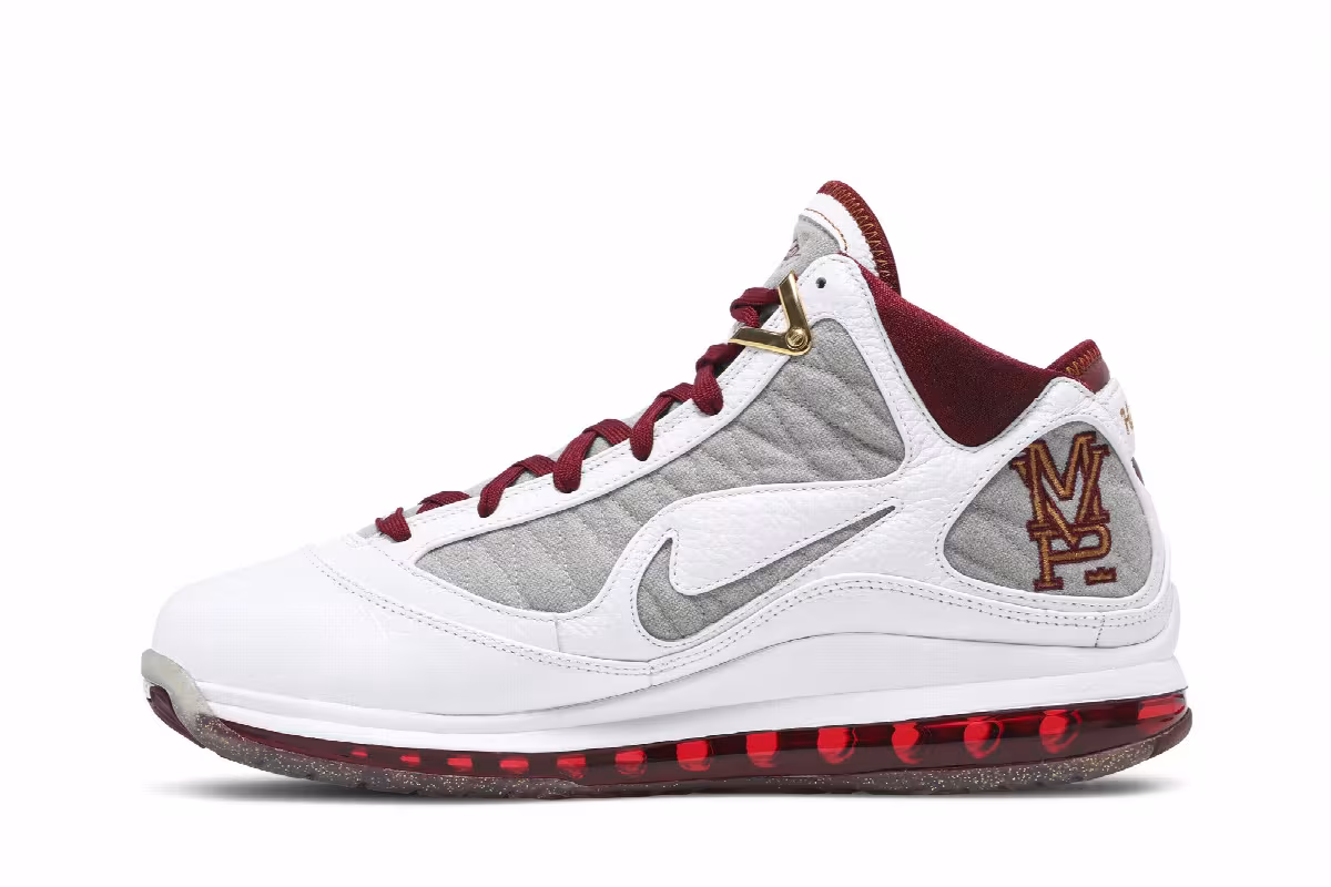 Nike LeBron 7 MVP, view 4