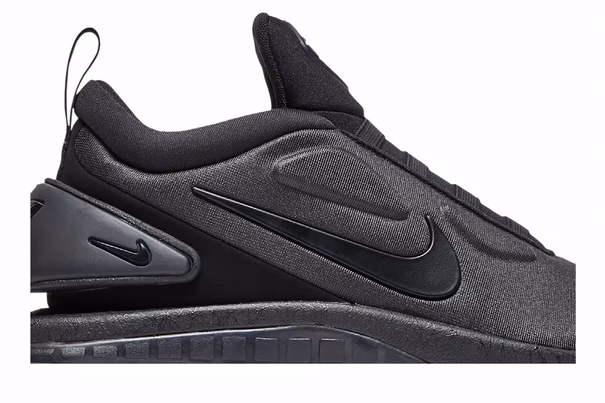 Nike Adapt Auto Max Triple Black, view 3