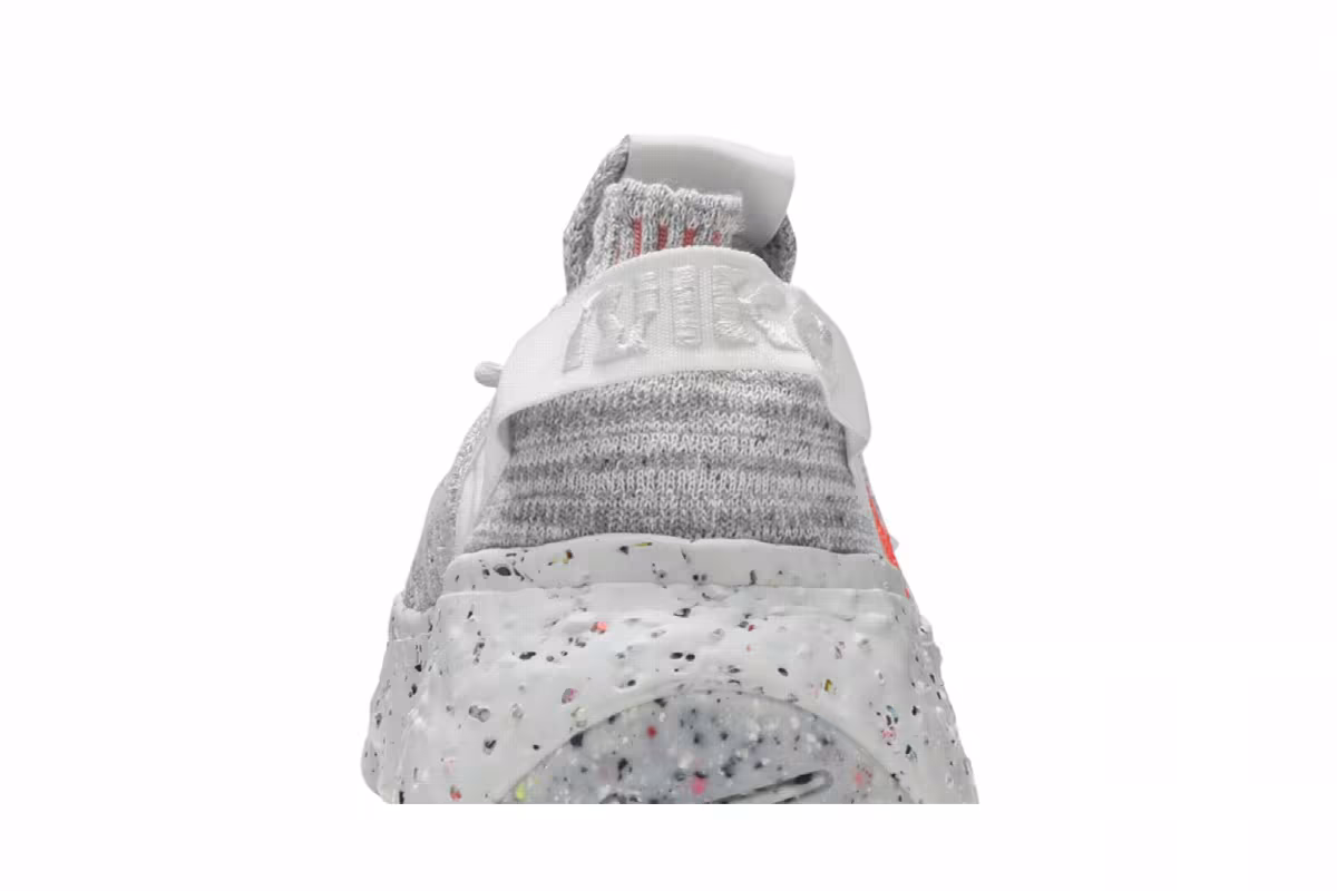 Nike Women's Space Hippie 04 This Is Trash - Crimson, view 8