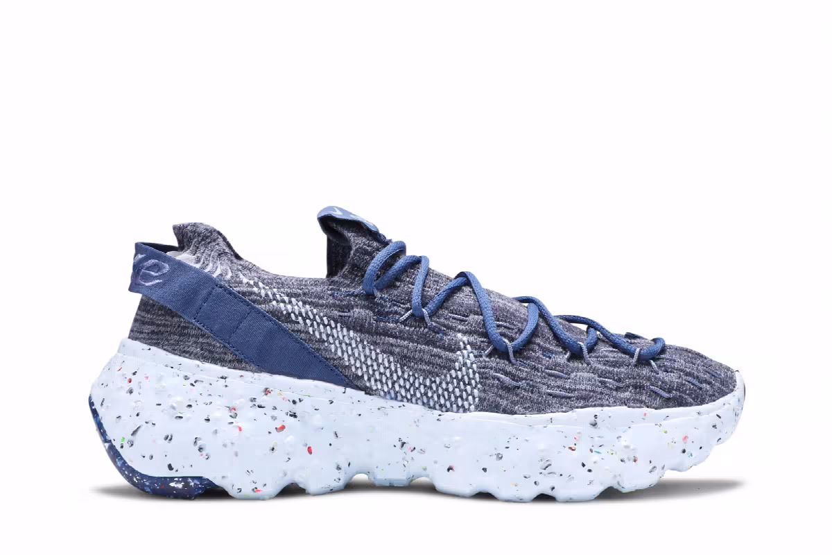Nike Women's Space Hippie 04 Mystic Navy, view 2