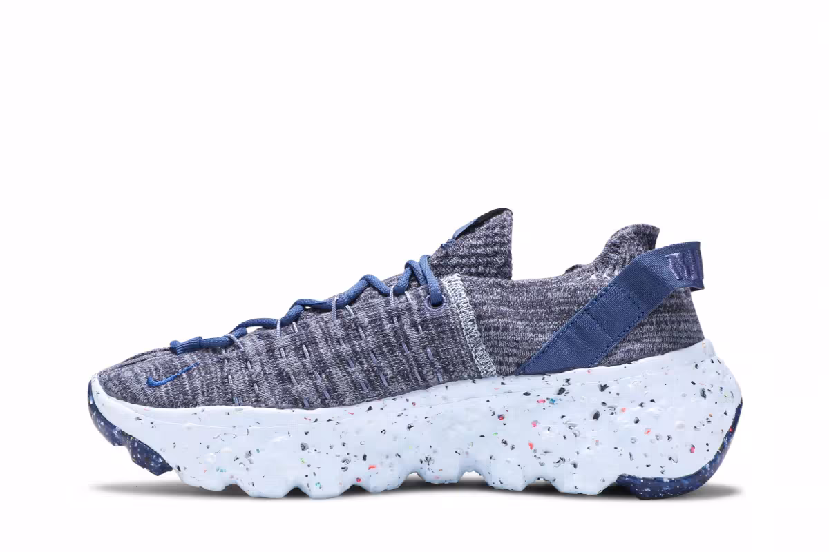 Nike Women's Space Hippie 04 Mystic Navy, view 4