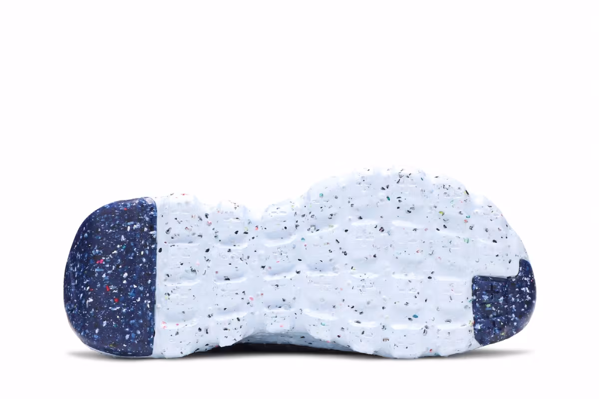 Nike Women's Space Hippie 04 Mystic Navy, view 5