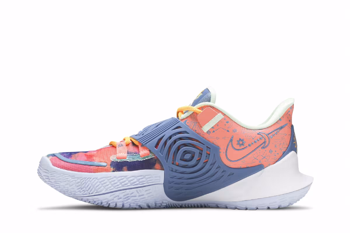 Nike Kyrie Low 3 Tie-Dye, view 4