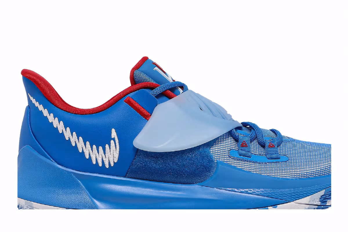 Nike Kyrie Low 3 New Jersey Nets Hardwood Classics, view 3