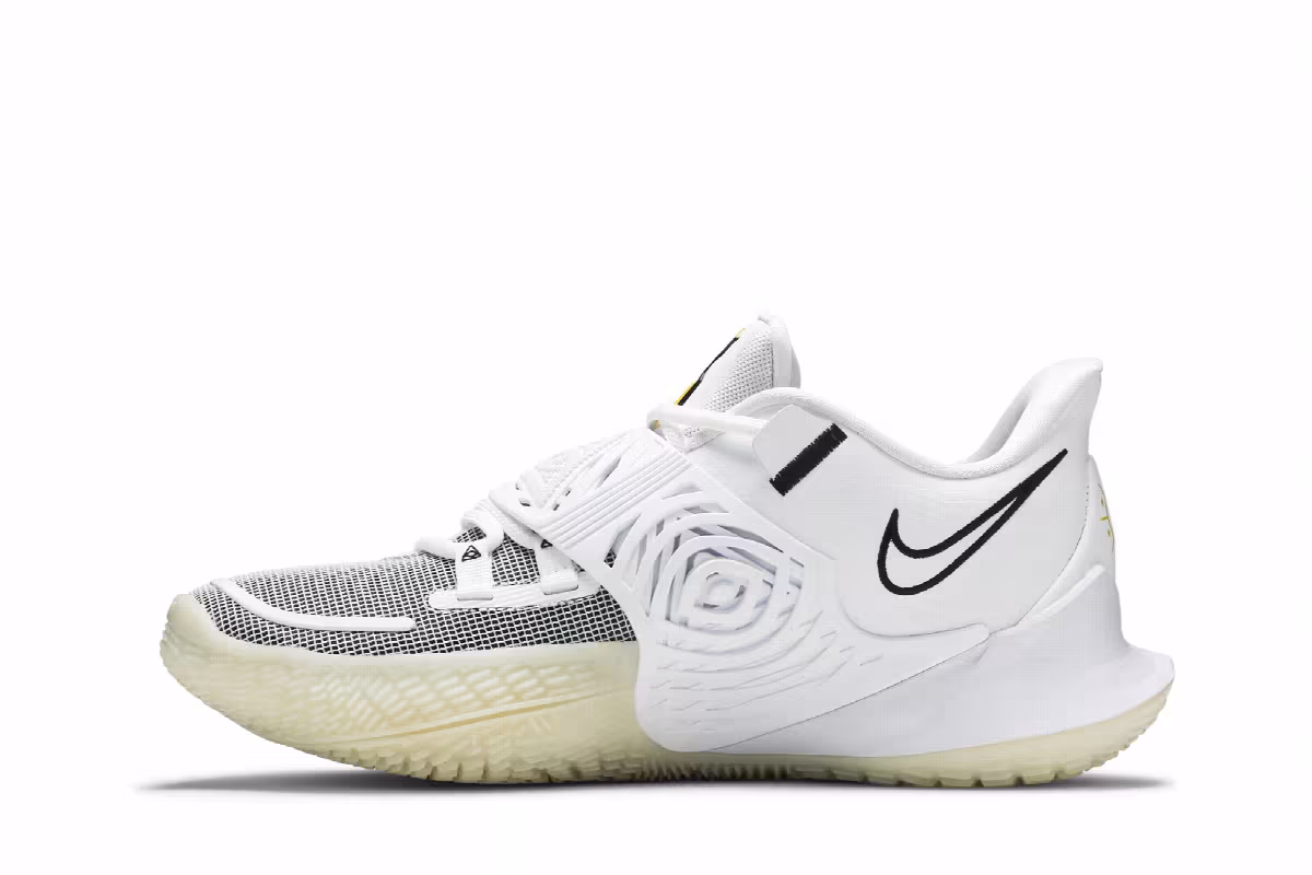 Nike Kyrie Low 3 Eclipse, view 4