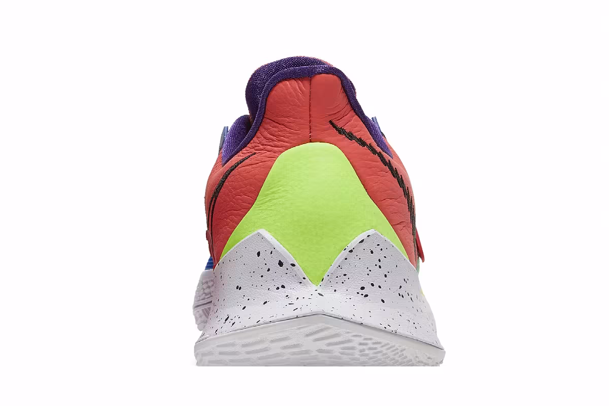 Nike Kyrie Low 3 NY vs. NY, view 8