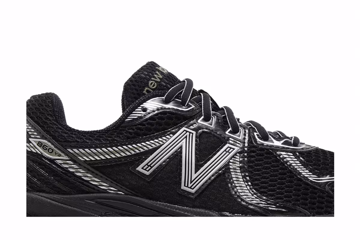 New Balance 860v2 Black Grey, view 3
