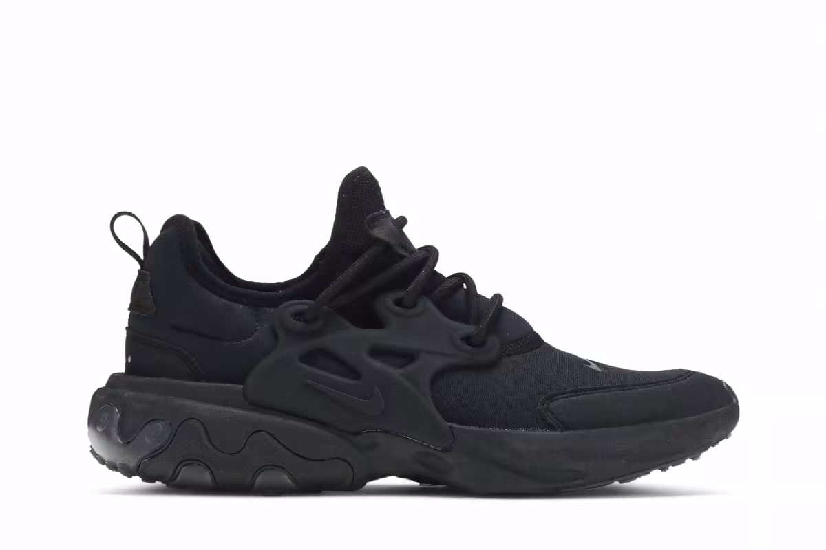 Nike React Presto GS Triple Black, view 2