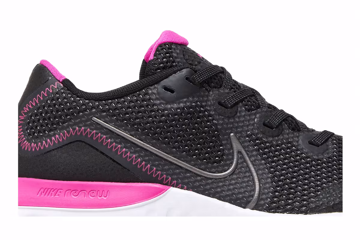 Nike Women's Renew Run Pink, view 3