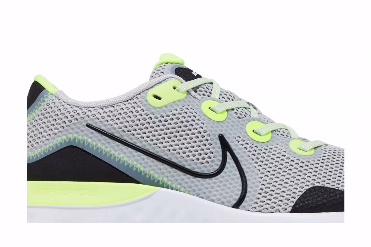 Nike Renew Run Grey Fog Volt, view 3