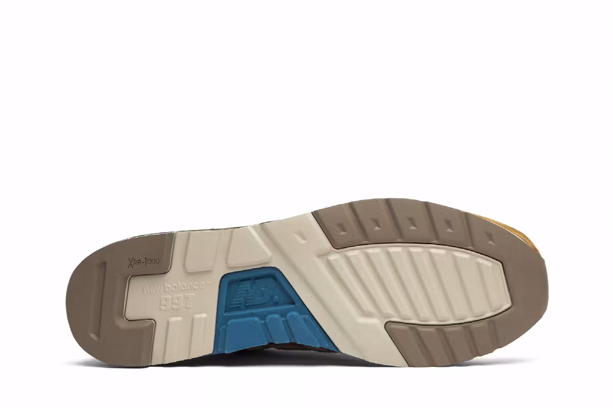 Kith x nonnative x New Balance 997 Dune, view 5