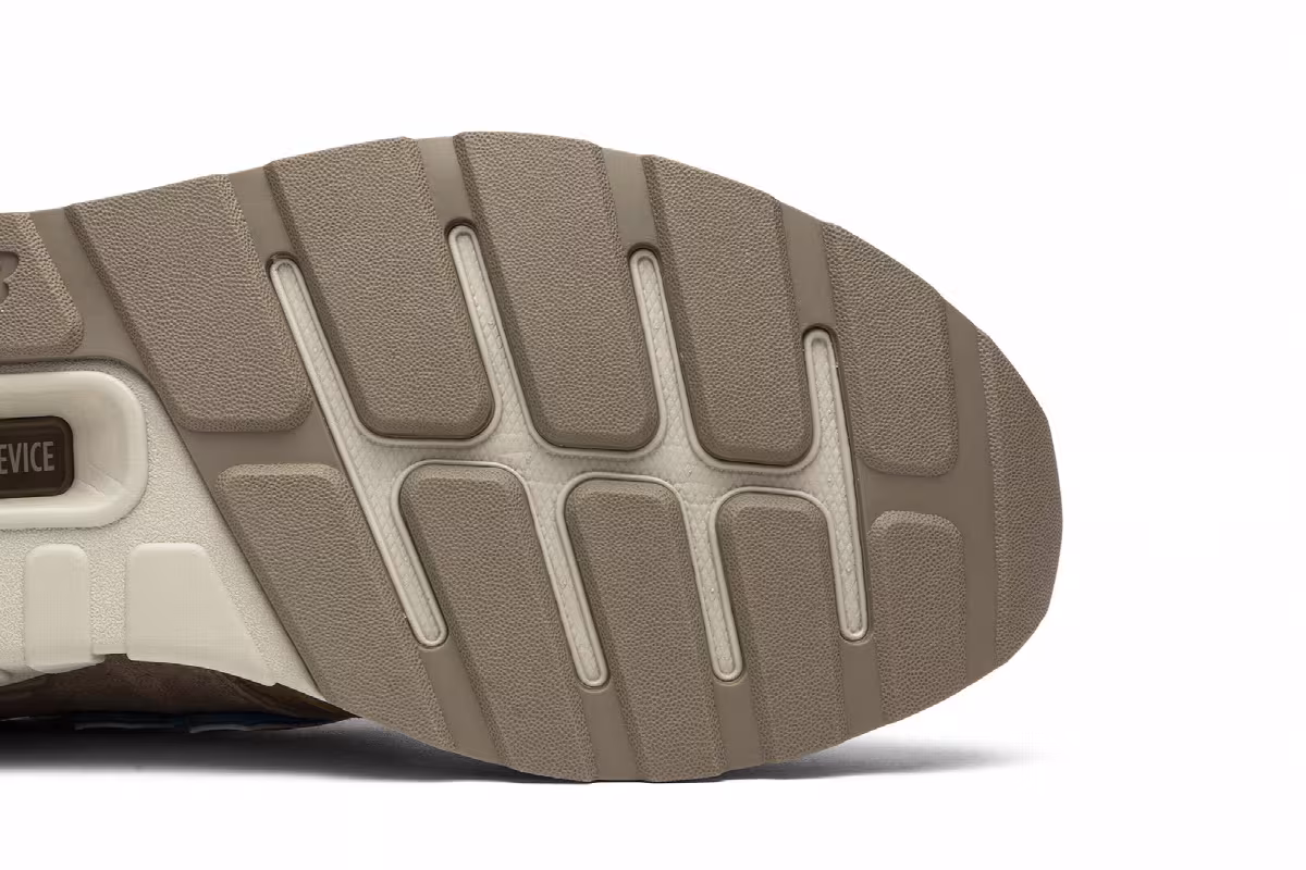 Kith x nonnative x New Balance 997S Dune, view 6