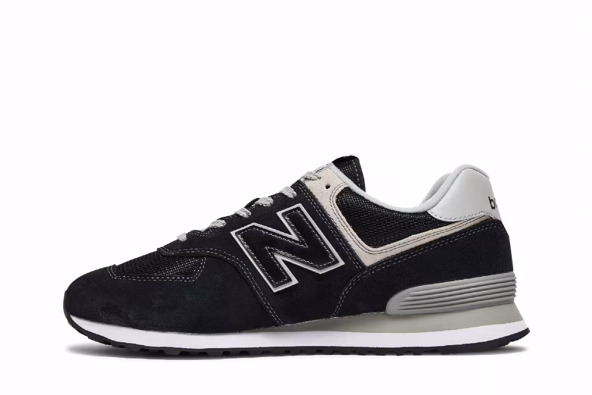 New Balance 574 Classic Black, view 4