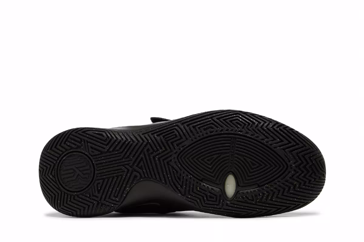 Nike Kyrie Flytrap 3 Black Metallic Gold, view 5