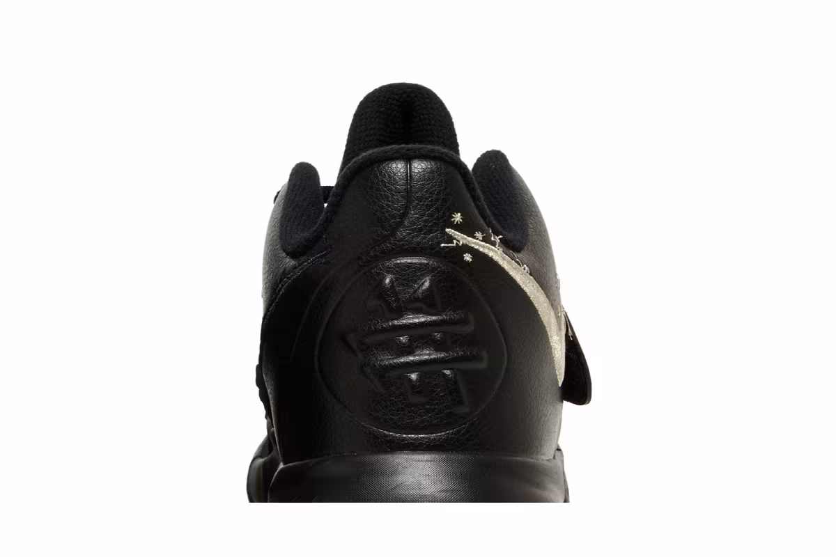 Nike Kyrie Flytrap 3 Black Metallic Gold, view 8