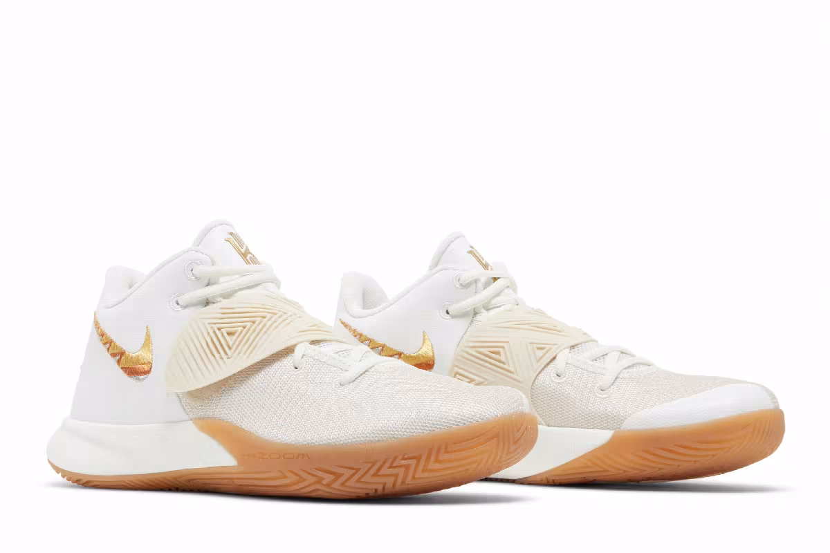 Nike Kyrie Flytrap 3 White Metallic Gold Gum, view 9