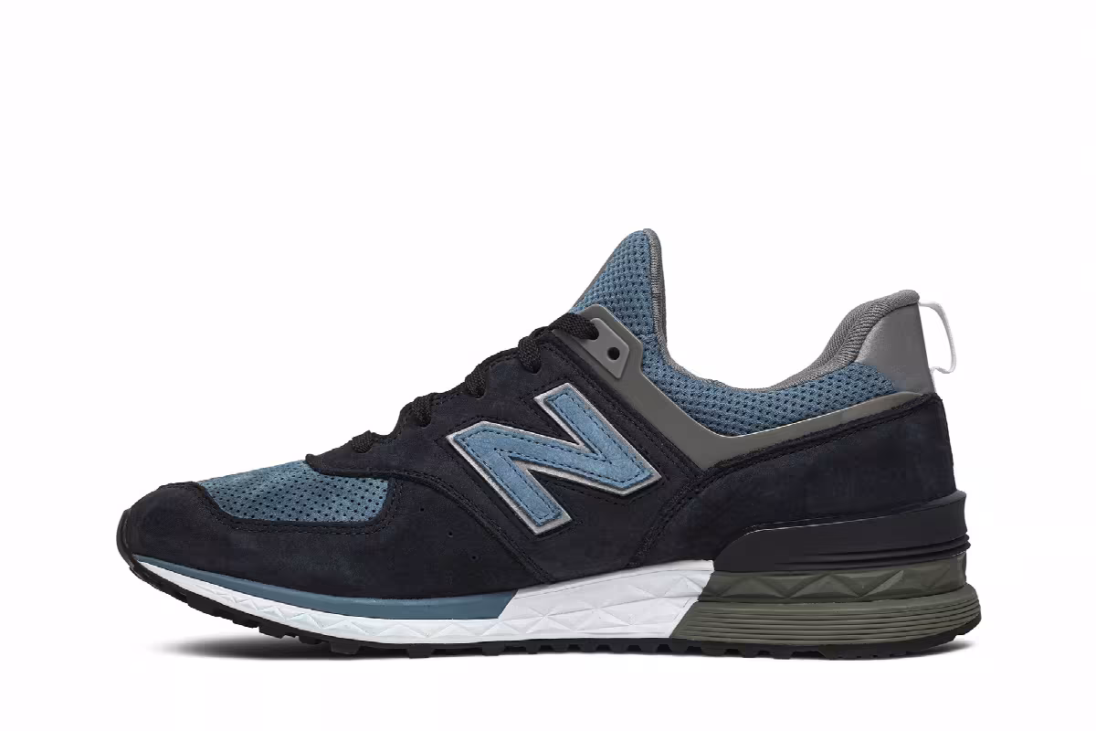 Ronnie Fieg x Dover Street Market x New Balance 574 Sport Navy Special Box, view 4