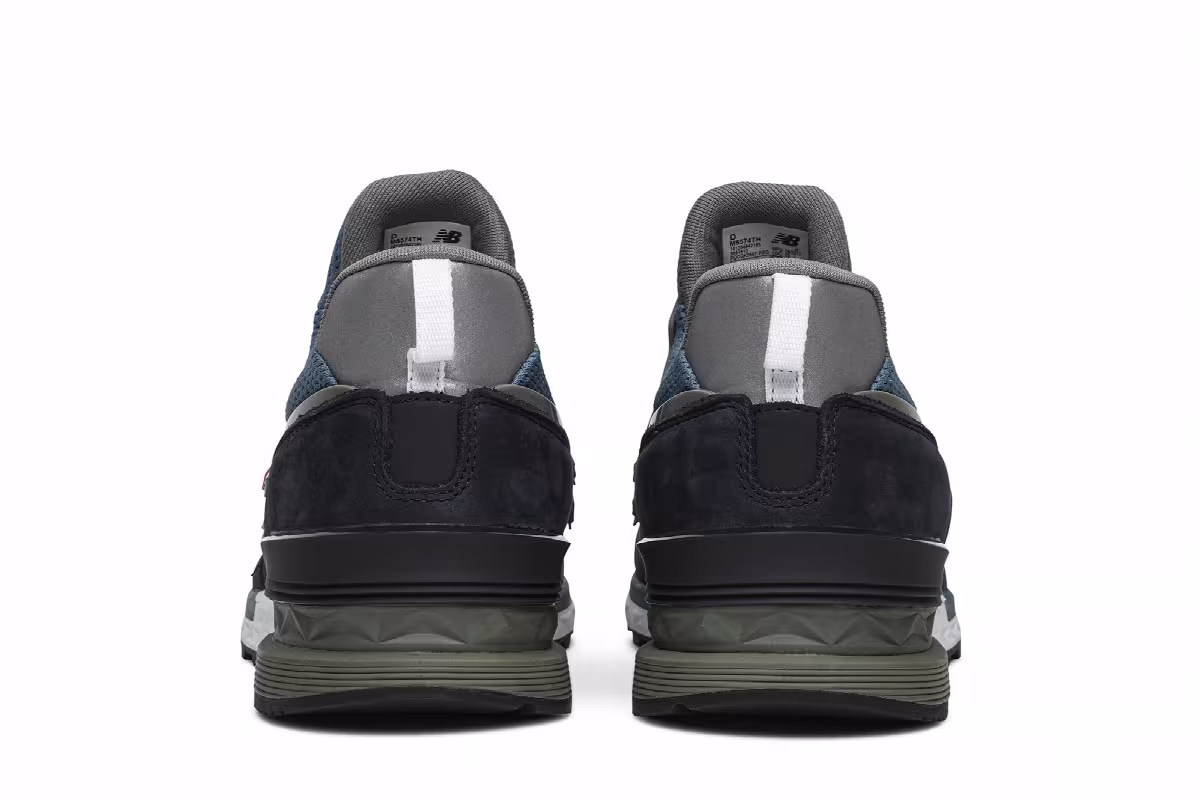 Ronnie Fieg x Dover Street Market x New Balance 574 Sport Navy Special Box, view 7