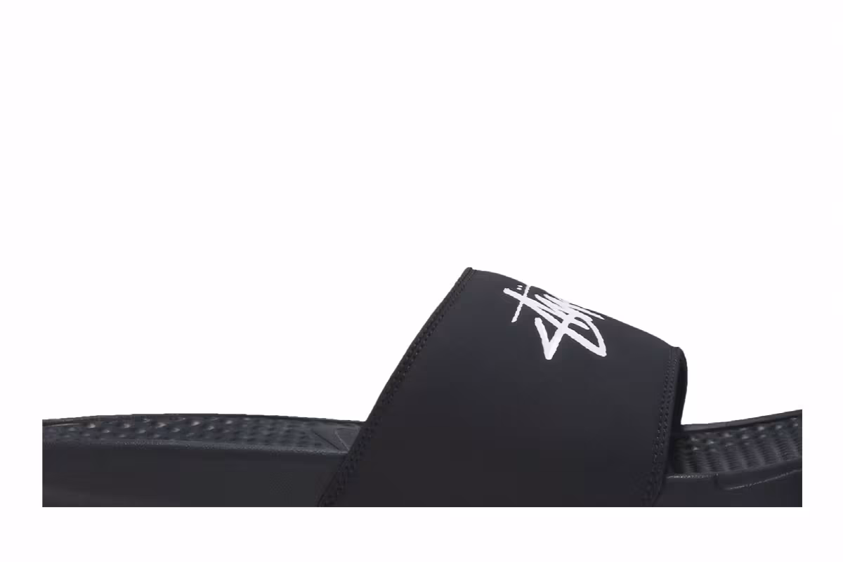 Stussy x Nike Benassi Off Noir, view 3