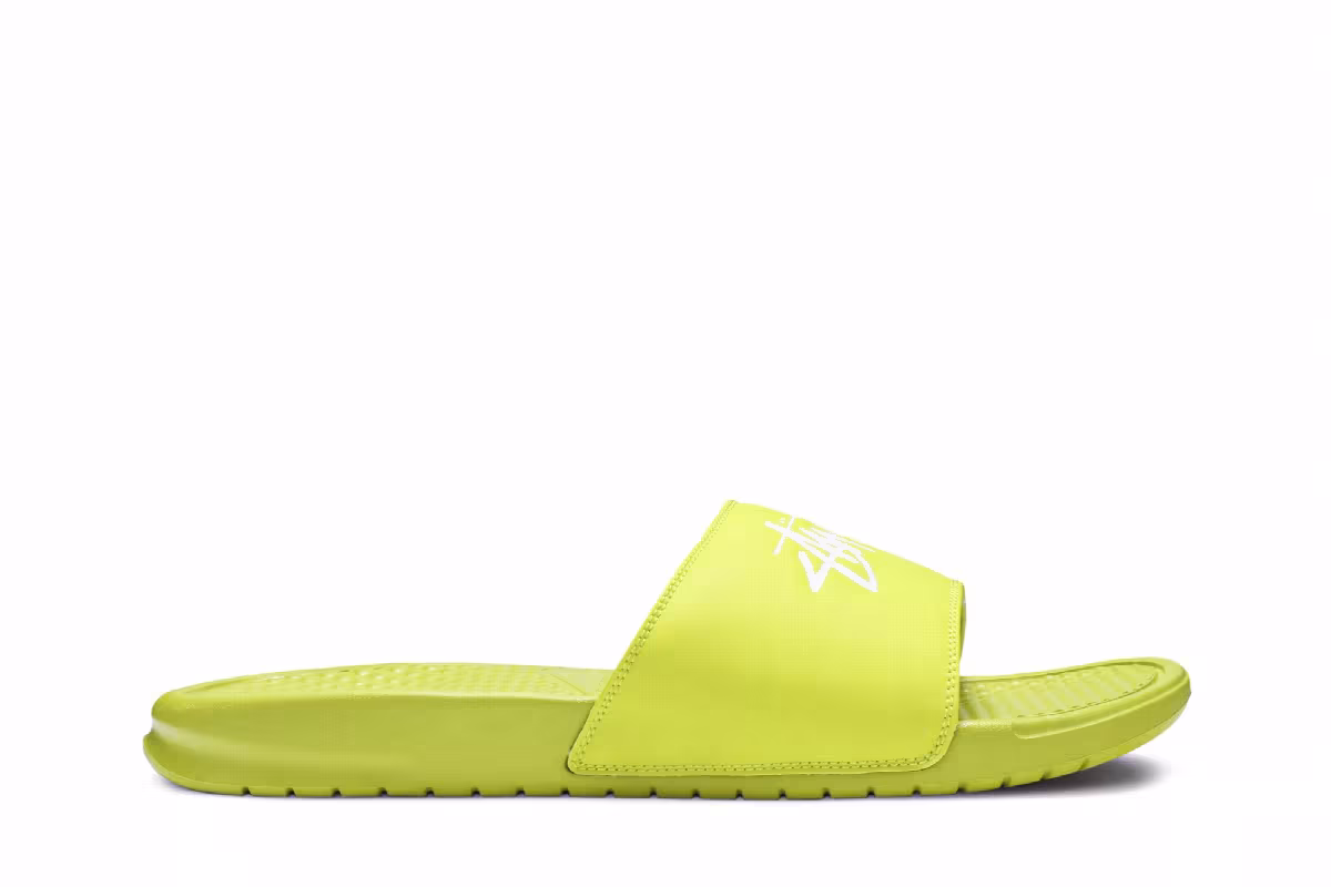 Stussy x Nike Benassi Bright Cactus, view 2