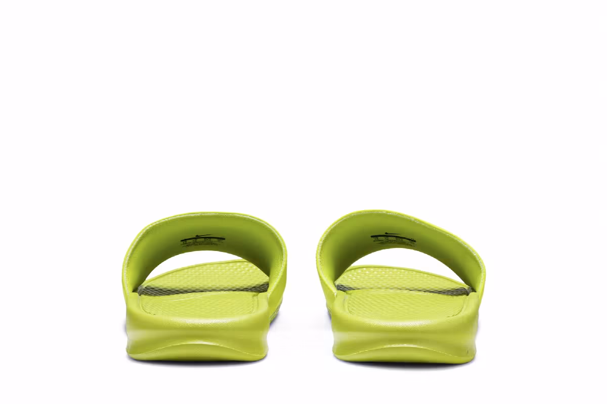 Stussy x Nike Benassi Bright Cactus, view 7