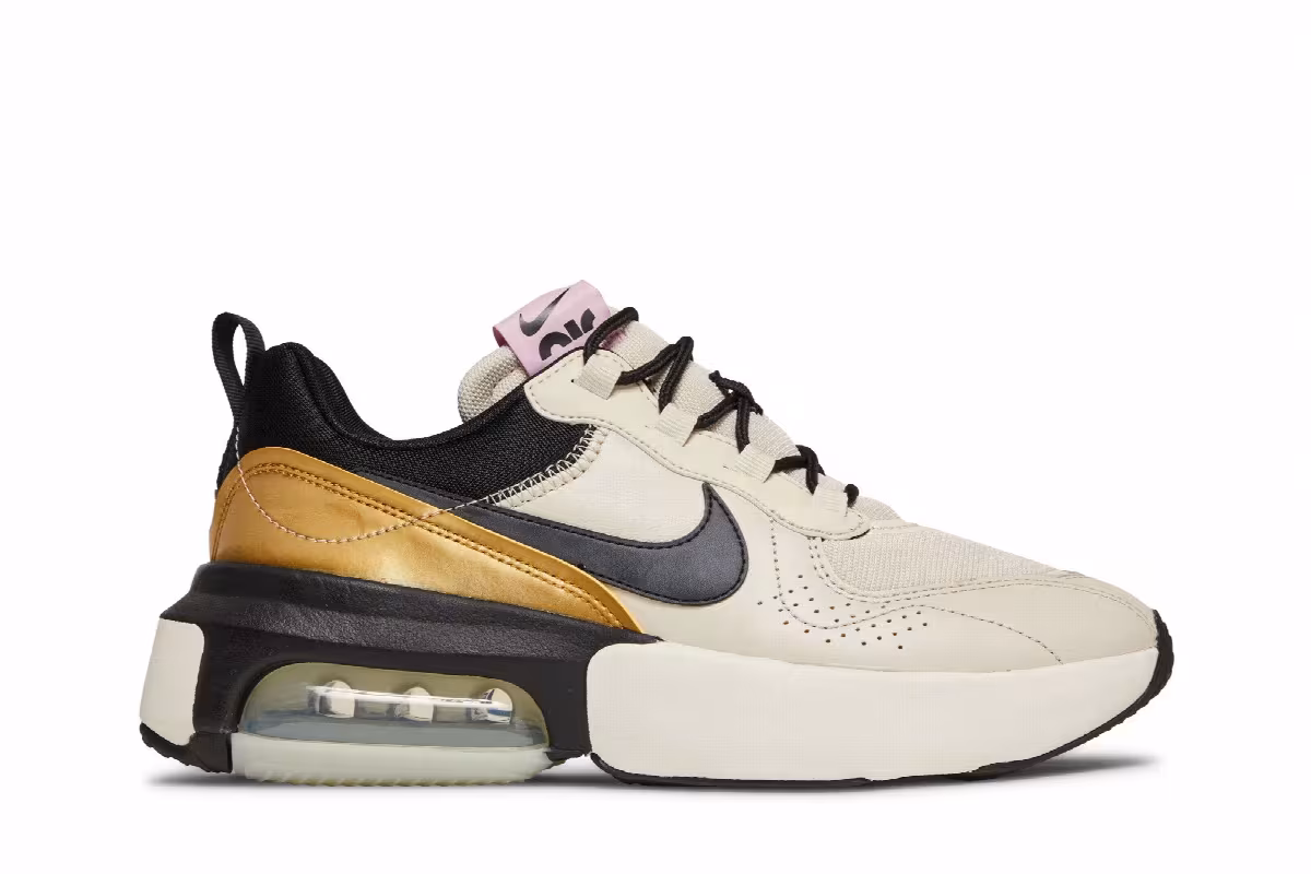 Nike Women's Air Max Verona Light Orewood Brown, view 2