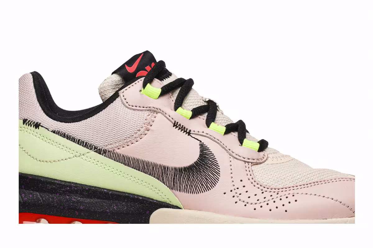 Nike Women's Air Max Verona Guava Ice, view 3