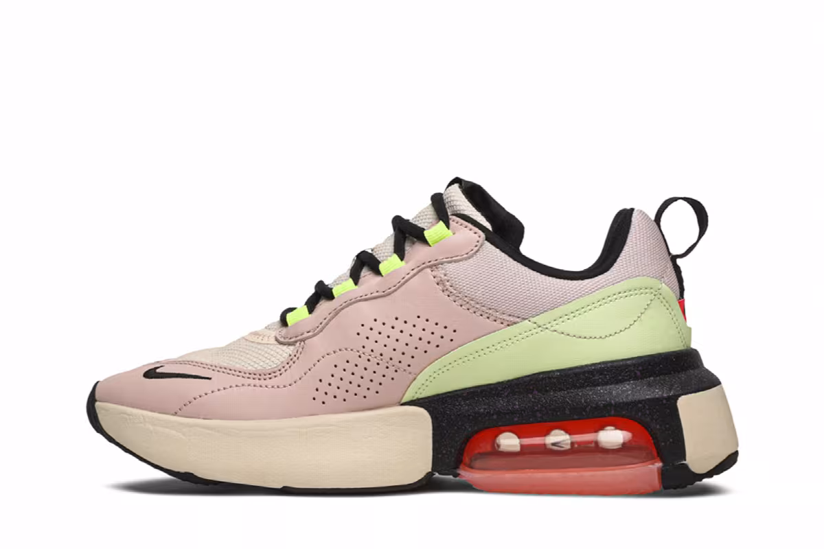 Nike Women's Air Max Verona Guava Ice, view 4