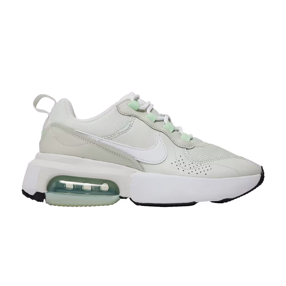 Nike Women's Air Max Verona Spruce Aura