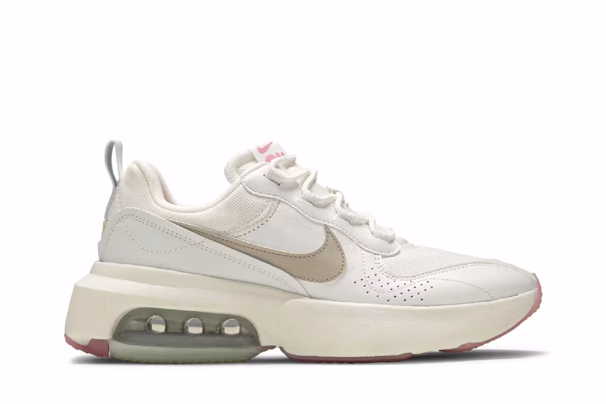 Nike Women's Air Max Verona Summit White Fossil, view 2