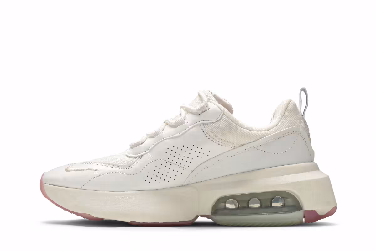 Nike Women's Air Max Verona Summit White Fossil, view 4
