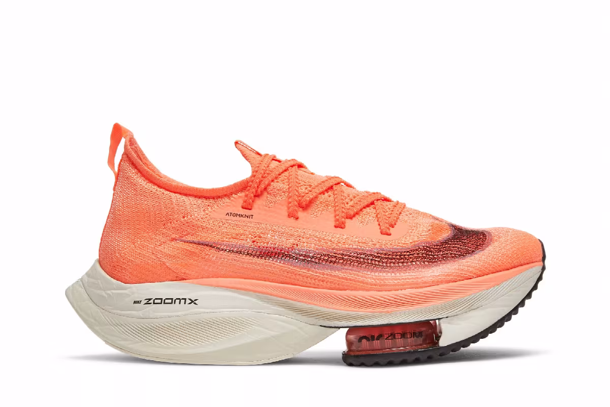 Nike Women's Air Zoom Alphafly Next% Bright Orange, view 2