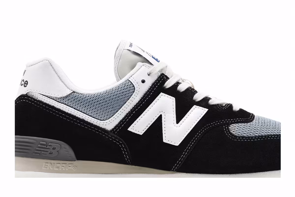 New Balance 574 Black Reflection, view 3