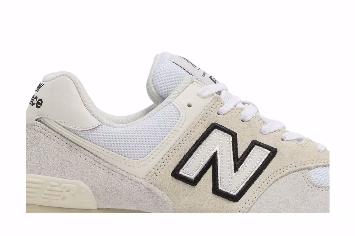 New Balance 574 White Black, view 3