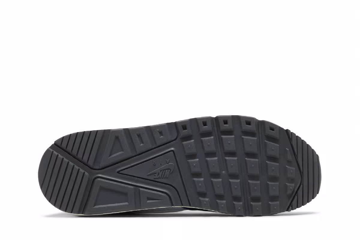 Nike Air Max Correlate, view 5