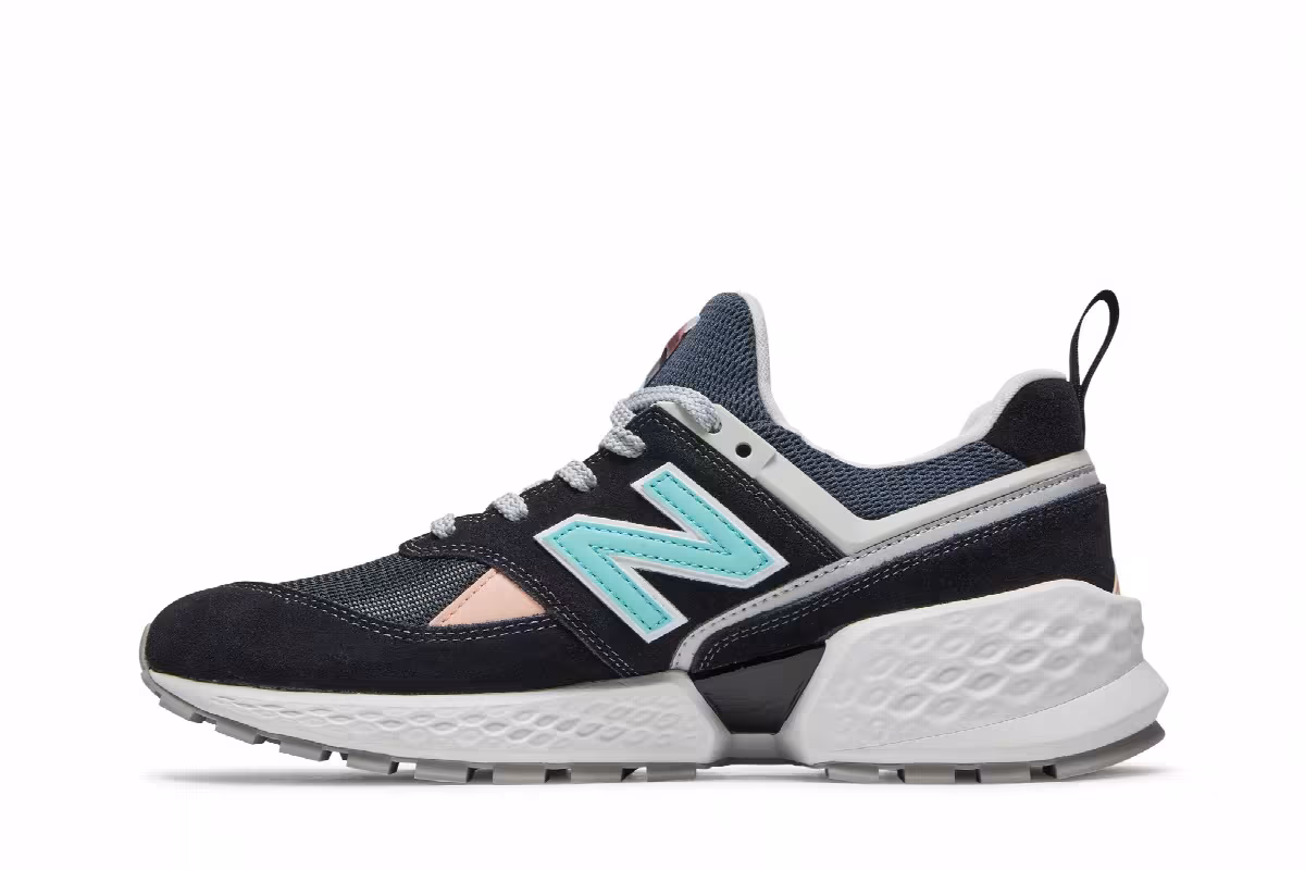 New Balance 574 Black, view 4