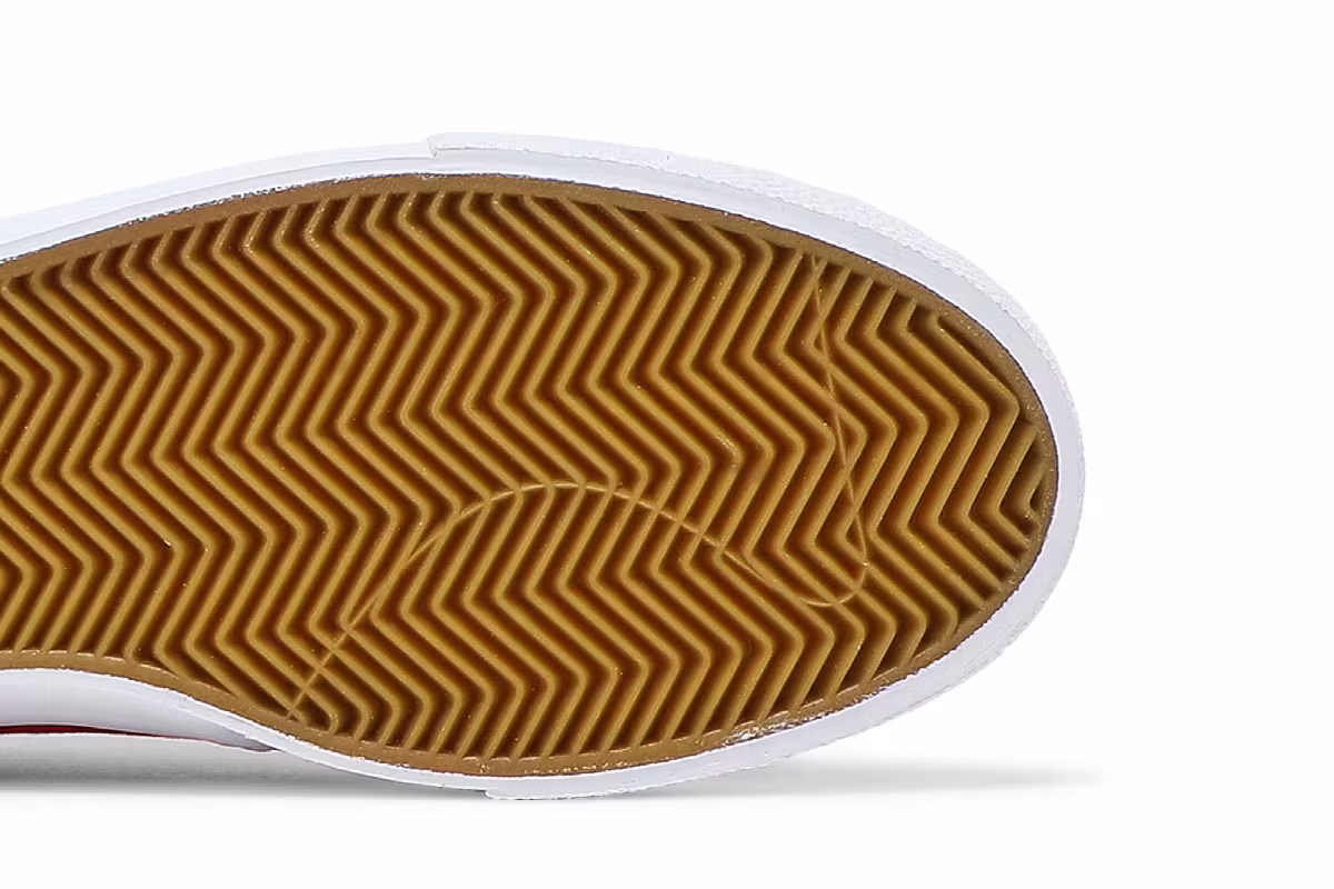 Nike Zoom Stefan Janoski Canvas RM SB University Red Club Gold, view 6