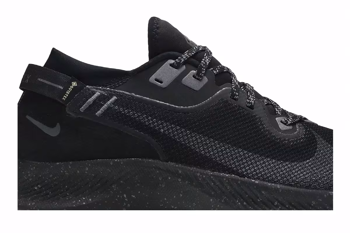 Nike Pegasus Trail 2 GTX Black Metallic Dark Grey, view 3
