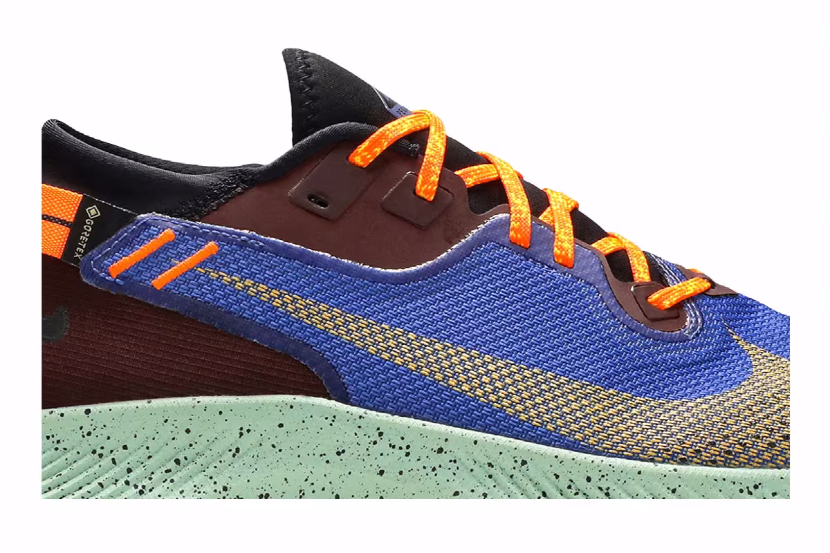 Nike Pegasus Trail 2 GTX Mystic Dates Blue, view 3