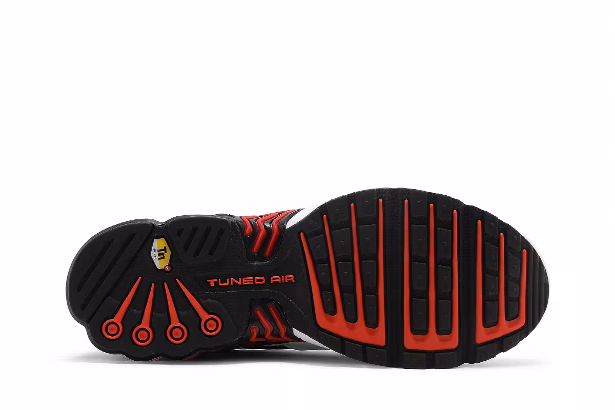 Nike Air Max Plus 3 White Team Orange, view 5