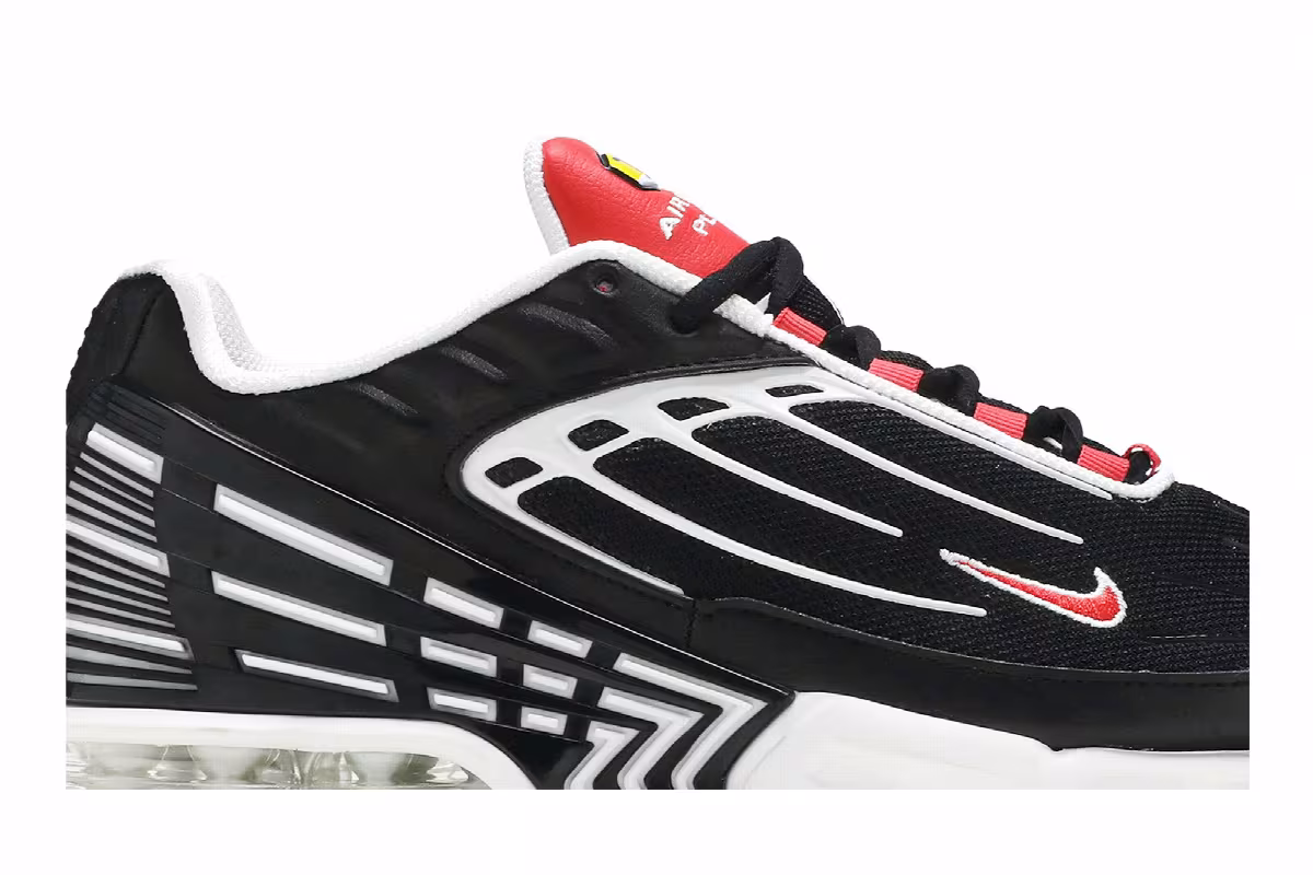 Nike Air Max Plus 3 Track Red, view 3
