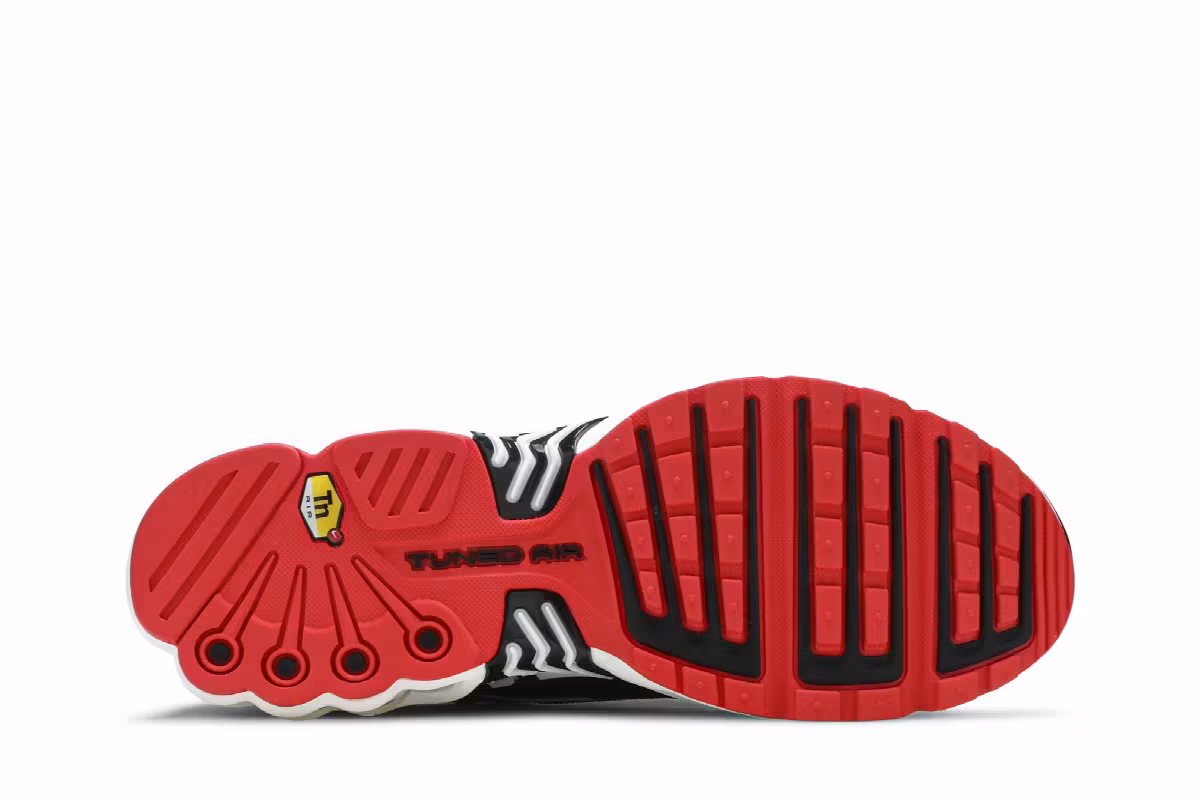 Nike Air Max Plus 3 Track Red, view 5