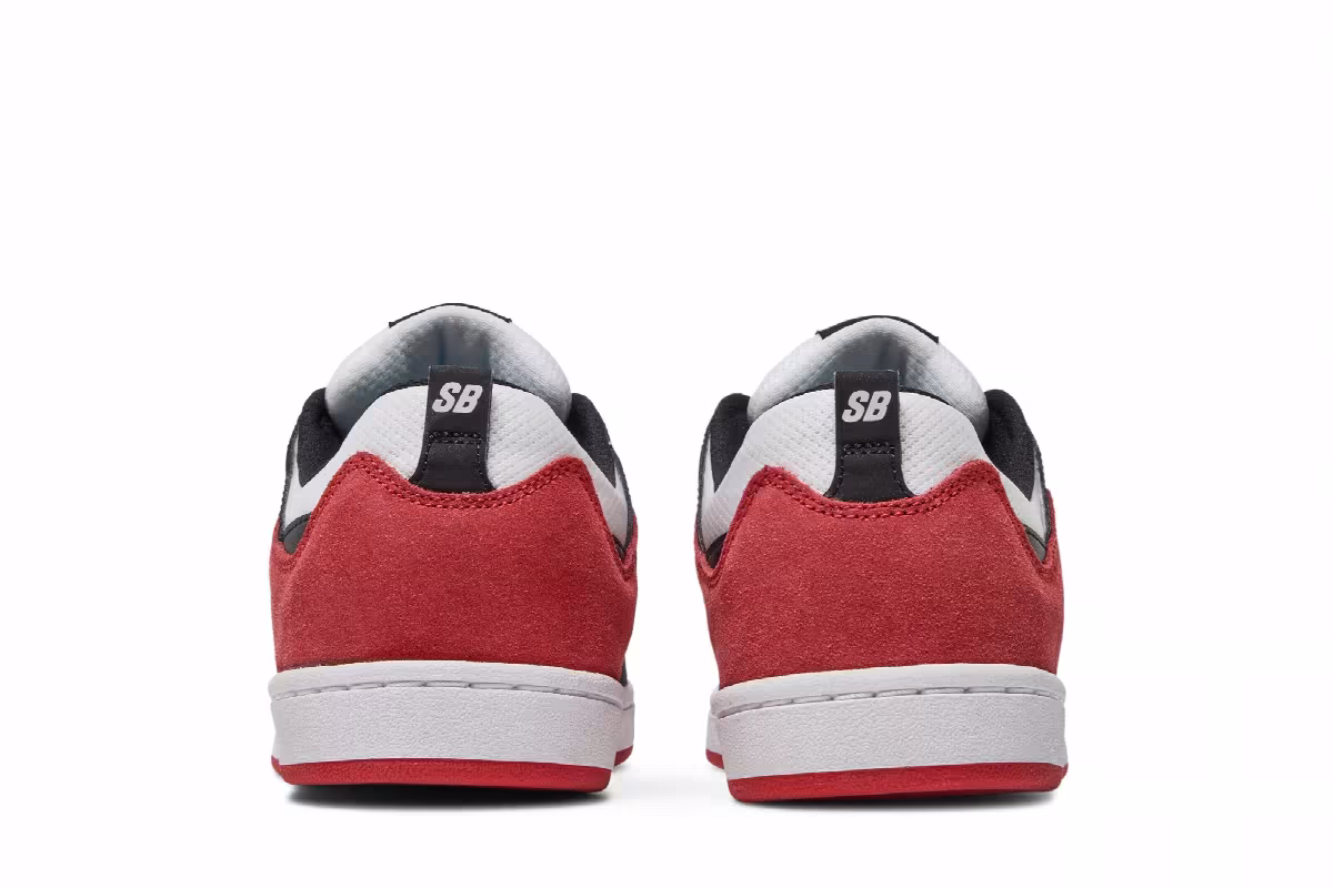 Nike Alleyoop SB White University Red, view 7