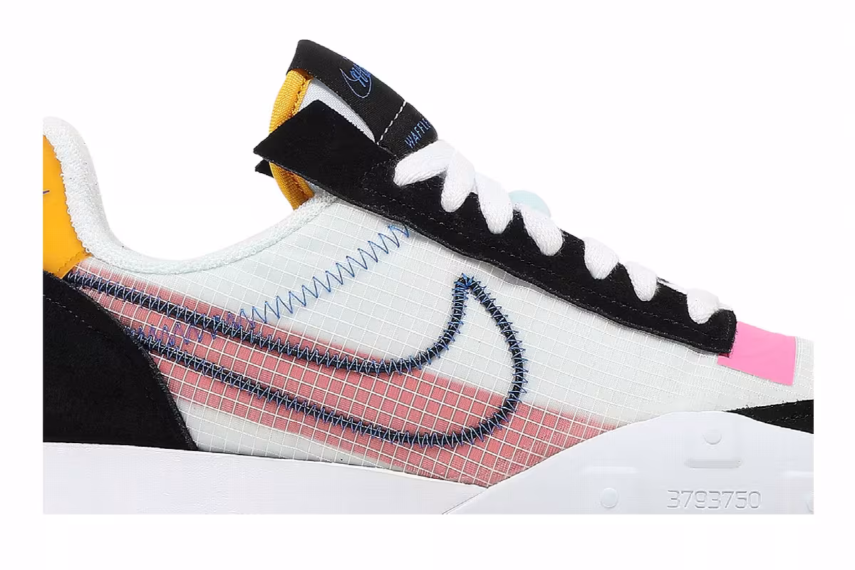 Nike Women's Waffle Racer 2X White Chile Red, view 3