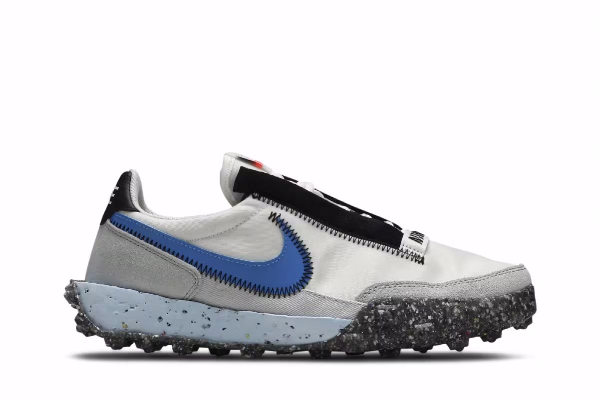 Nike Women's Waffle Racer Crater Photon Dust Blue, view 2