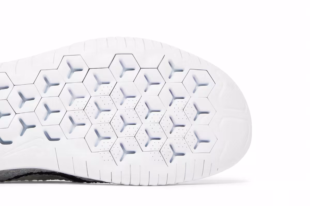 Nike Women's Free RN Flyknit 2018 White Platinum, view 6