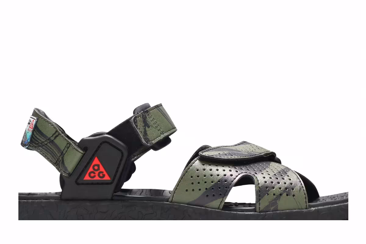 Nike ACG Air Deschutz Mt. Fuji, view 3