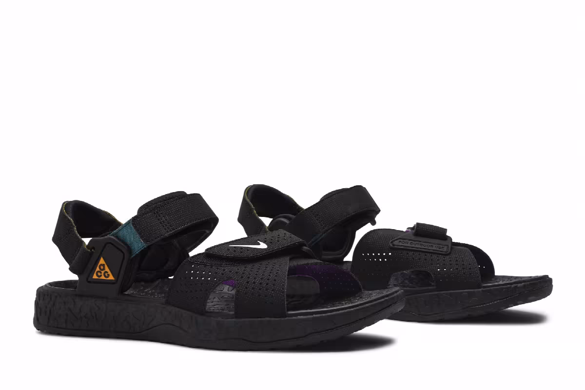 Nike ACG Air Deschutz Black Vivid Purple, view 9