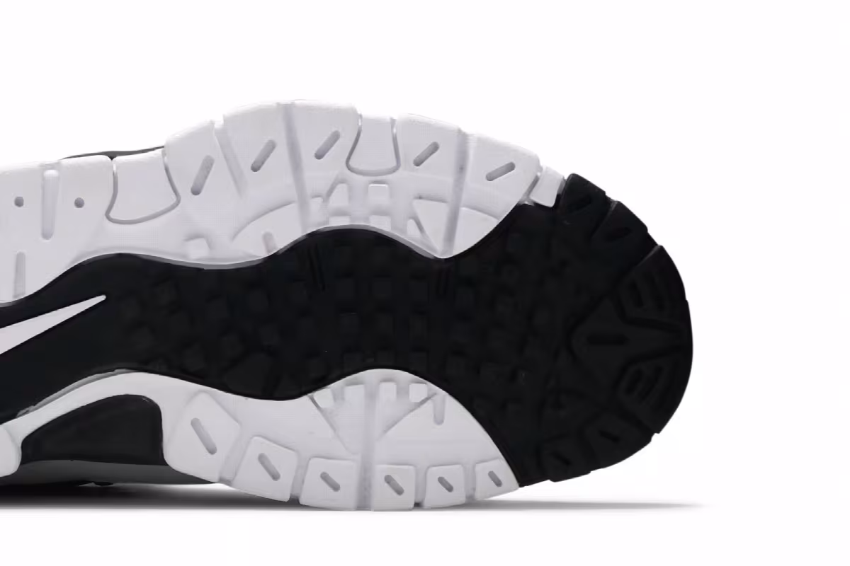 Nike Air Barrage Low Black, view 6