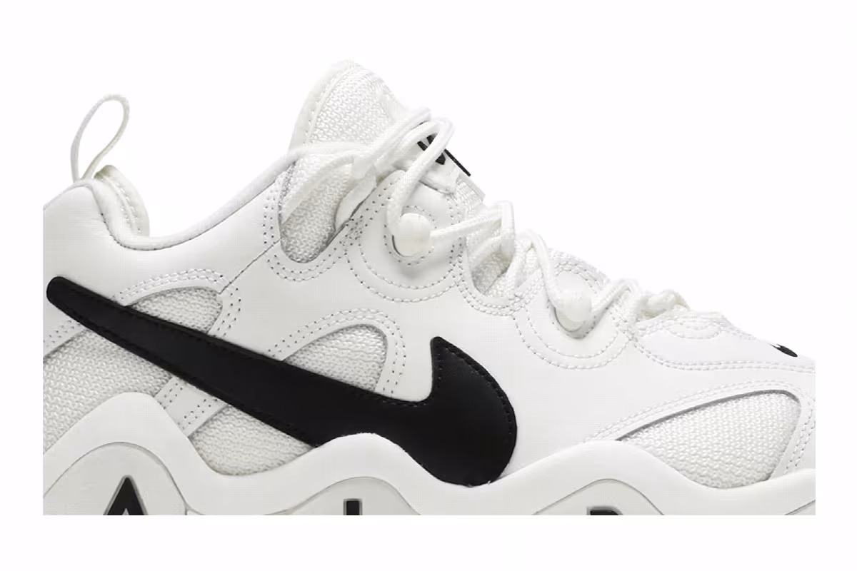 Nike Air Barrage Low Summit White, view 3